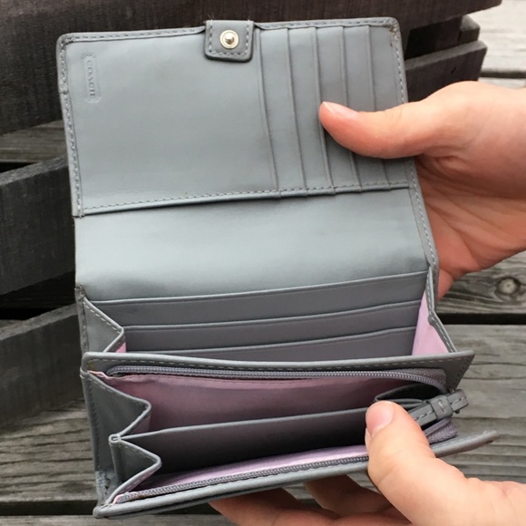 Coach Gray Leather Wallet! VGUC! - Picture 3 of 8